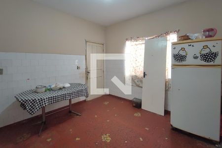 Casa à venda com 1000m², 2 quartos e 1 vagaCopa