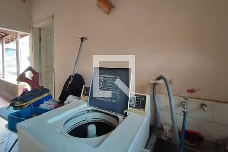 Casa à venda com 1000m², 2 quartos e 1 vagaÁrea de Serviço