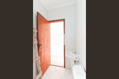 Casa para alugar com 120m², 3 quartos e 2 vagasBanheiro