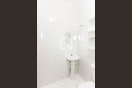 Casa para alugar com 120m², 3 quartos e 2 vagasBanheiro da Suíte