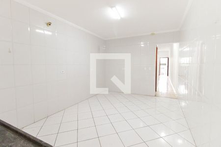 Casa para alugar com 120m², 3 quartos e 2 vagasCozinha