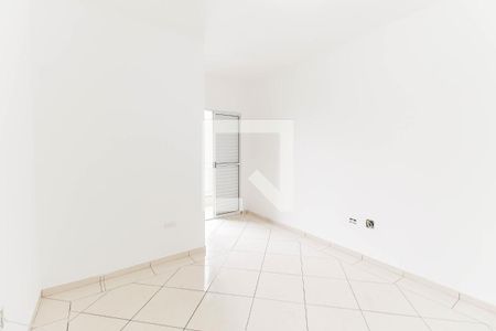 Casa para alugar com 120m², 3 quartos e 2 vagasSuíte