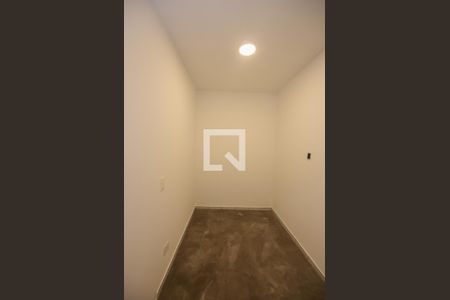 Apartamento à venda com 180m², 3 quartos e 3 vagas Apartamento à venda com 180m², 3 quartos e 3 vagasDespensa