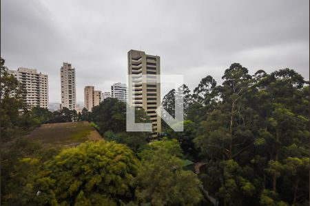 Apartamento à venda com 180m², 3 quartos e 3 vagas Apartamento à venda com 180m², 3 quartos e 3 vagasVista da Suíte 2