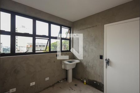 Apartamento à venda com 180m², 3 quartos e 3 vagas Apartamento à venda com 180m², 3 quartos e 3 vagasÁrea de Serviço