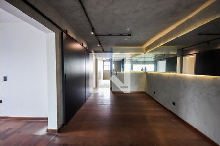 Sala de apartamento à venda com 3 quartos, 180m² em Paraisópolis, São Paulo
