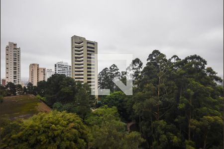Apartamento à venda com 180m², 3 quartos e 3 vagas Apartamento à venda com 180m², 3 quartos e 3 vagasVista da Suíte 1