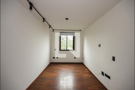 Sala de Tv de apartamento à venda com 3 quartos, 180m² em Paraisópolis, São Paulo