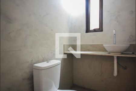 Apartamento à venda com 180m², 3 quartos e 3 vagas Apartamento à venda com 180m², 3 quartos e 3 vagasLavabo