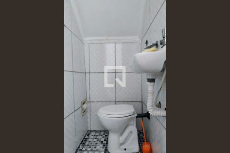 Casa à venda com 200m², 3 quartos e 1 vaga Casa à venda com 200m², 3 quartos e 1 vagaLavabo