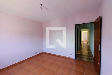 Casa à venda com 200m², 3 quartos e 1 vaga Casa à venda com 200m², 3 quartos e 1 vagaQuarto 3