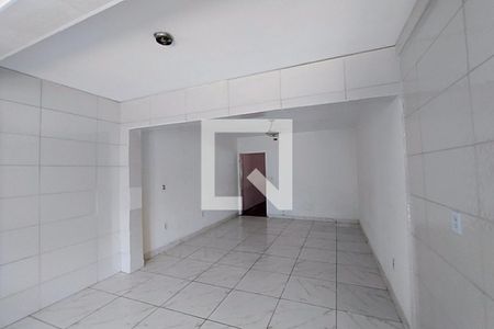 Casa à venda com 200m², 3 quartos e 1 vaga Casa à venda com 200m², 3 quartos e 1 vagaCopa e Cozinha