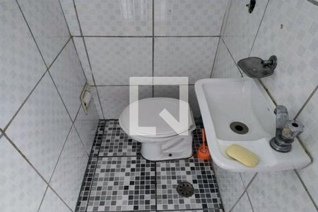 Casa à venda com 200m², 3 quartos e 1 vaga Casa à venda com 200m², 3 quartos e 1 vagaLavabo