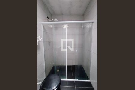 Casa à venda com 200m², 3 quartos e 1 vaga Casa à venda com 200m², 3 quartos e 1 vagaBanheiro Social