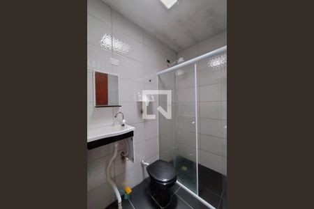 Casa à venda com 200m², 3 quartos e 1 vaga Casa à venda com 200m², 3 quartos e 1 vagaBanheiro Social