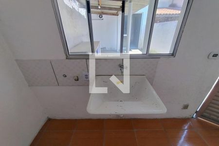 Casa à venda com 200m², 3 quartos e 1 vaga Casa à venda com 200m², 3 quartos e 1 vagaÁrea de Serviço