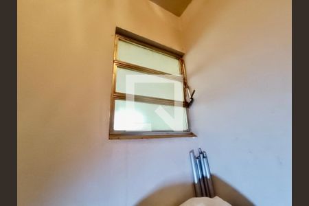 Apartamento à venda com 280m², 3 quartos e 1 vagaQuarto serviço 2