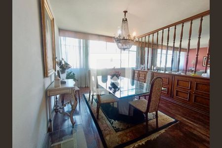 Apartamento à venda com 280m², 3 quartos e 1 vagaSala