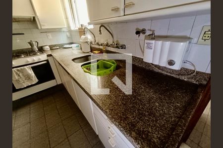 Apartamento à venda com 280m², 3 quartos e 1 vagaCopa / Cozinha