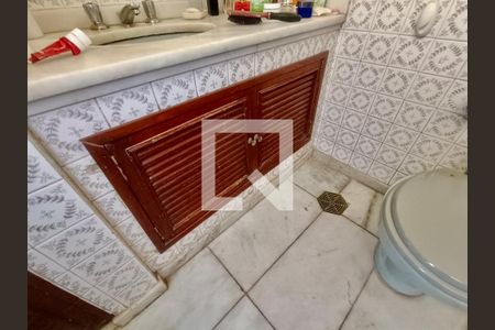 Apartamento à venda com 280m², 3 quartos e 1 vagaBanheiro social