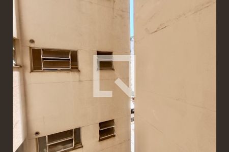 Apartamento à venda com 280m², 3 quartos e 1 vagaÁrea serviço vista