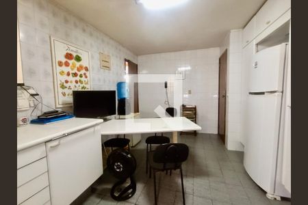 Apartamento à venda com 280m², 3 quartos e 1 vagaCopa / Cozinha
