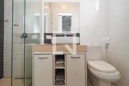 Casa à venda com 285m², 4 quartos e 2 vagas Casa à venda com 285m², 4 quartos e 2 vagasBanheiro da Suíte 3