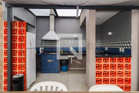 Casa à venda com 285m², 4 quartos e 2 vagas Casa à venda com 285m², 4 quartos e 2 vagasÁrea externa