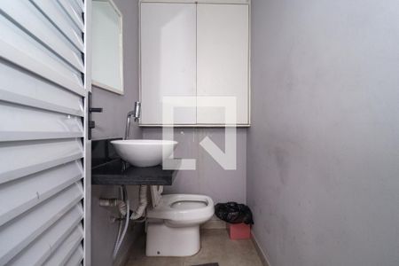 Casa à venda com 285m², 4 quartos e 2 vagas Casa à venda com 285m², 4 quartos e 2 vagasÁrea externa