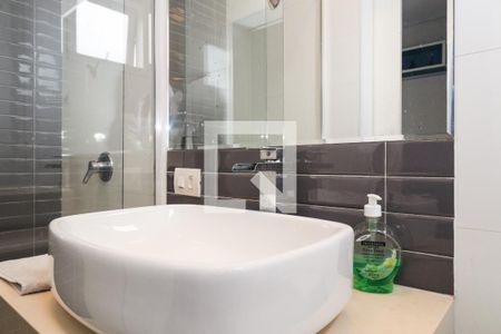 Casa à venda com 285m², 4 quartos e 2 vagas Casa à venda com 285m², 4 quartos e 2 vagasBanheiro da Suíte 3