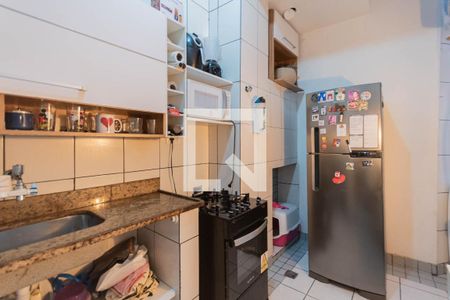 Apartamento à venda com 60m², 2 quartos e sem vagaCozinha e Área de Serviço