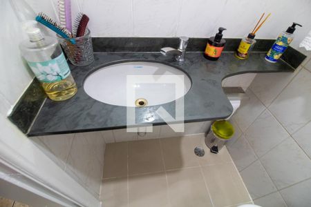 Casa à venda com 180m², 3 quartos e 2 vagas Casa à venda com 180m², 3 quartos e 2 vagasLavabo