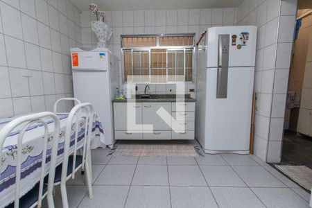 Casa para alugar com 140m², 4 quartos e 2 vagasCozinha