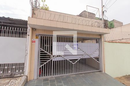 Casa para alugar com 140m², 4 quartos e 2 vagasFachada