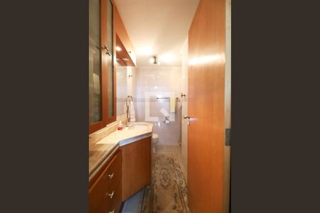 Apartamento à venda com 96m², 2 quartos e 2 vagasBanheiro - Quarto 1