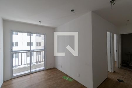 Sala e Cozinha  de apartamento para alugar com 2 quartos, 36m² em Cidade Patriarca, São Paulo