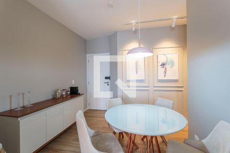 Sala de apartamento para alugar com 1 quarto, 55m² em Indianópolis, São Paulo