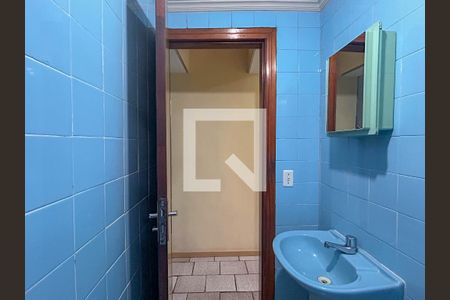 Casa à venda com 130m², 3 quartos e 3 vagas Casa à venda com 130m², 3 quartos e 3 vagasBanheiro