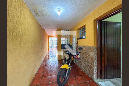 Casa à venda com 130m², 3 quartos e 3 vagas Casa à venda com 130m², 3 quartos e 3 vagasÁrea de Serviço