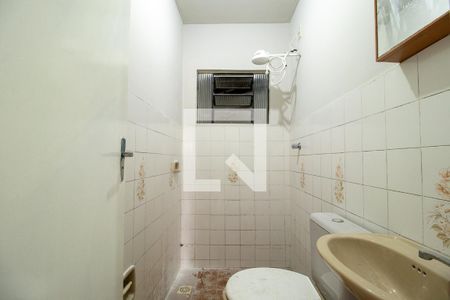 Casa para alugar com 200m², 4 quartos e 4 vagas Casa para alugar com 200m², 4 quartos e 4 vagasBanheiro da Suíte 4