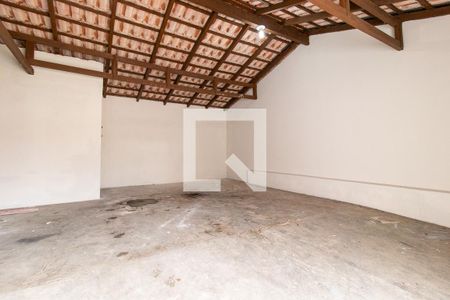 Casa para alugar com 200m², 4 quartos e 4 vagas Casa para alugar com 200m², 4 quartos e 4 vagasÁrea comum