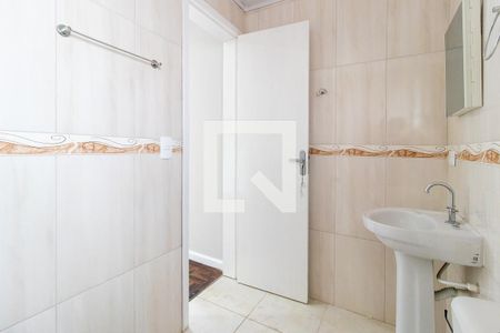 Casa para alugar com 200m², 4 quartos e 4 vagas Casa para alugar com 200m², 4 quartos e 4 vagasBanheiro da Suíte 1