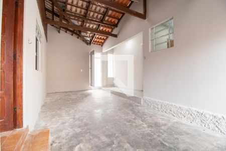 Casa para alugar com 200m², 4 quartos e 4 vagas Casa para alugar com 200m², 4 quartos e 4 vagasÁrea comum