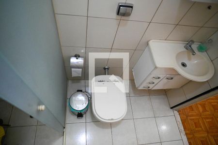 Apartamento à venda com 64m², 2 quartos e 1 vaga Apartamento à venda com 64m², 2 quartos e 1 vagaBanheiro