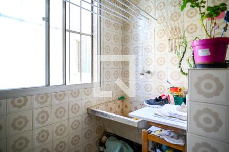 Apartamento à venda com 64m², 2 quartos e 1 vaga Apartamento à venda com 64m², 2 quartos e 1 vagaÁrea de Serviço