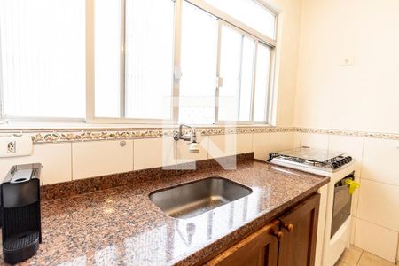 Apartamento à venda com 154m², 3 quartos e 2 vagas Apartamento à venda com 154m², 3 quartos e 2 vagasCozinha