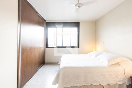 Apartamento à venda com 154m², 3 quartos e 2 vagas Apartamento à venda com 154m², 3 quartos e 2 vagasQuarto