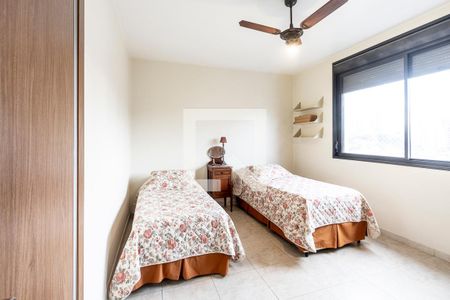 Apartamento à venda com 154m², 3 quartos e 2 vagas Apartamento à venda com 154m², 3 quartos e 2 vagasQuarto