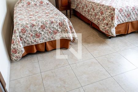 Apartamento à venda com 154m², 3 quartos e 2 vagas Apartamento à venda com 154m², 3 quartos e 2 vagasQuarto