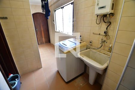 Apartamento à venda com 147m², 3 quartos e 2 vagasÁrea de Serviço